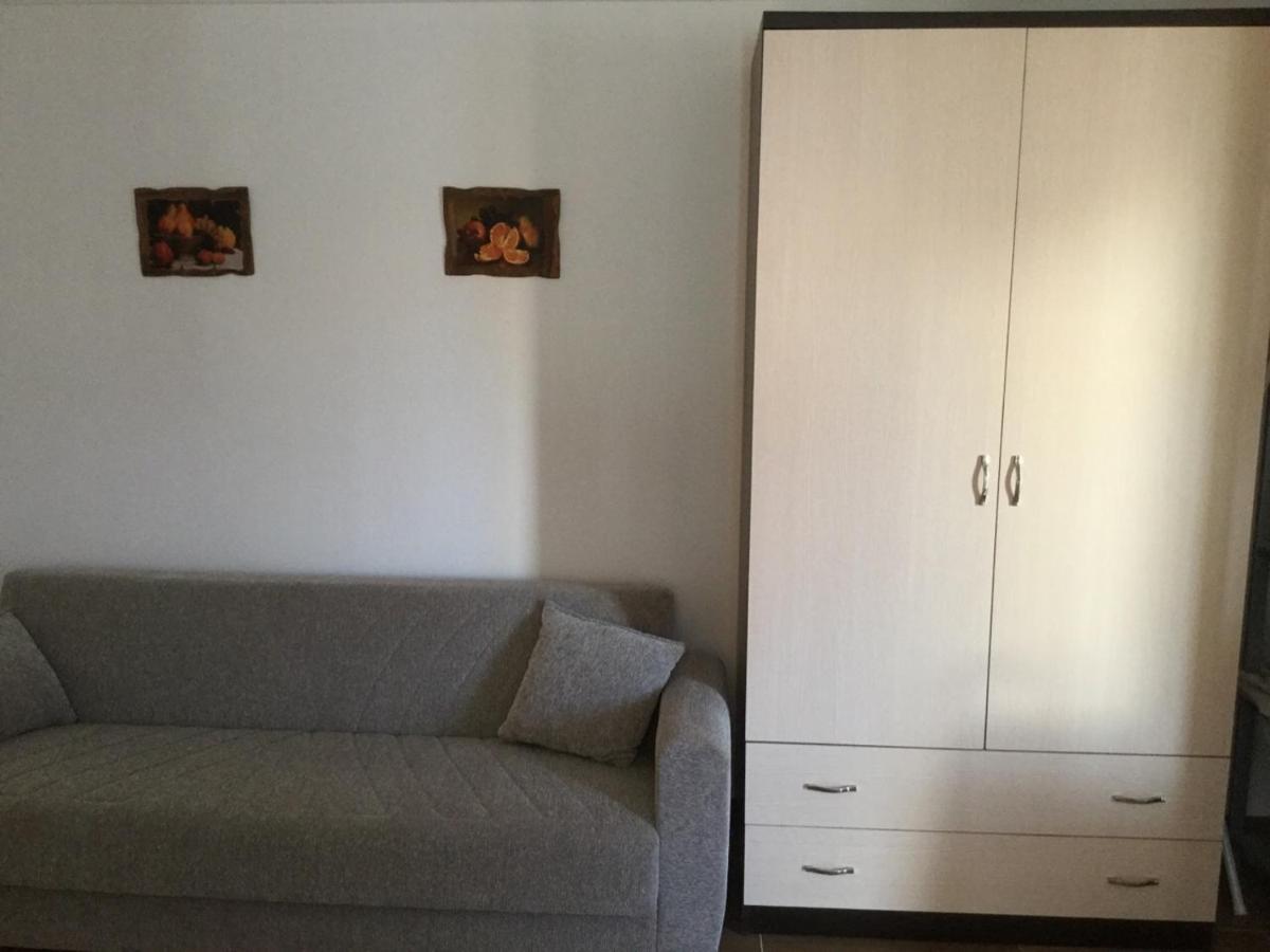 Kk Fafa Apartments Golem  Extérieur photo